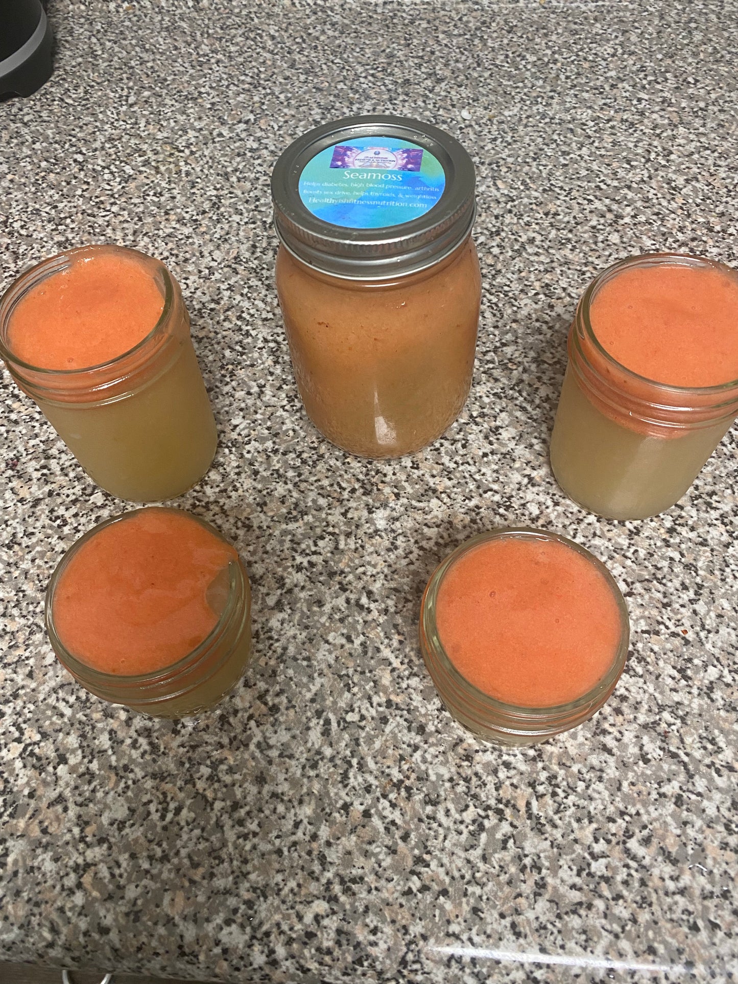 Seamoss Gel infused with Elderberries (immune boosting), Ashwagandha (manage stress, & Lions Mane (focus)